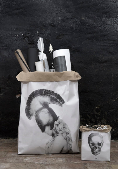 Papiertüte Adele und Ketut