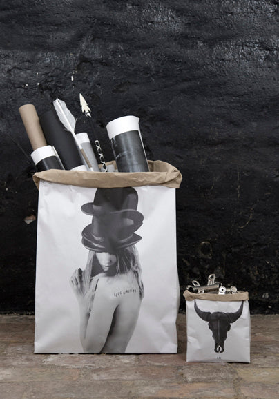 Papiertüte Adele und Ketut