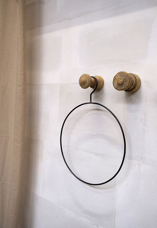 The Circle Keeper — An Iron Ring for Scarves, Towels & Greenery