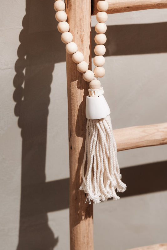 Wood and Shell Necklace – Worn by the Sea, Carried by the Heart